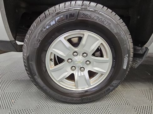 Used 2018 Chevrolet Silverado 1500 LT w/ All Star Edition RWD image 43