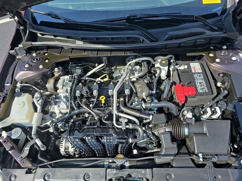 Used 2024 Nissan Altima 2.5 SV image 32