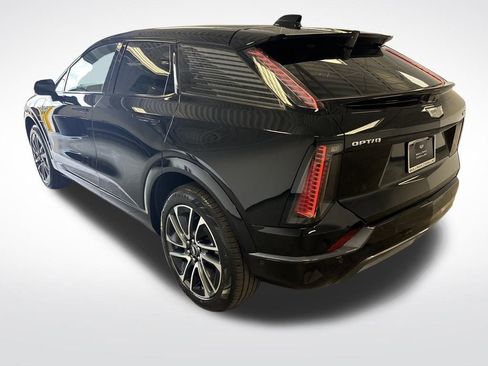 New 2025 Cadillac Optiq Sport 1 image 15