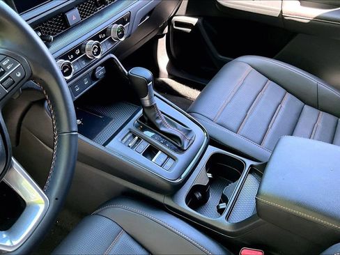 Used 2026 Honda CR-V Sport-L image 13