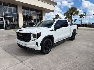 Used 2023 GMC Sierra 1500 Elevation video 1