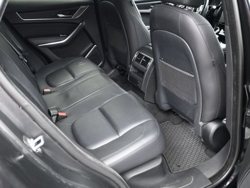 Used 2021 Jaguar F-PACE S AWD/4WD image 10