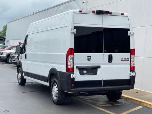 Used 2022 RAM ProMaster 2500 FWD image 5
