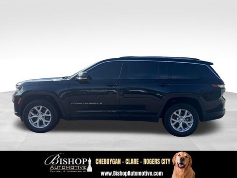Used 2023 Jeep Grand Cherokee L Limited AWD/4WD image 8