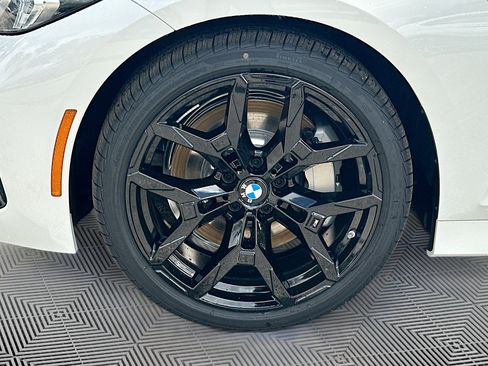 New 2026 BMW 330i Sedan w/ M Sport Package image 26