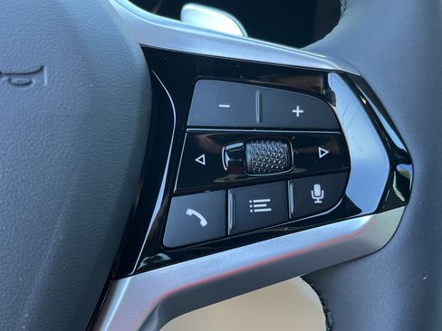 New 2026 BMW 330i Sedan w/ Premium Package image 13