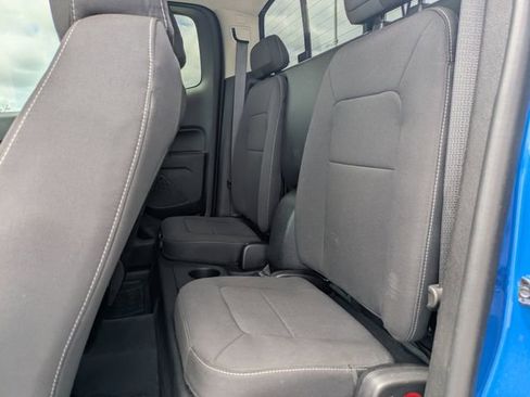 Used 2021 Chevrolet Colorado LT w/ LT Convenience Package RWD image 15