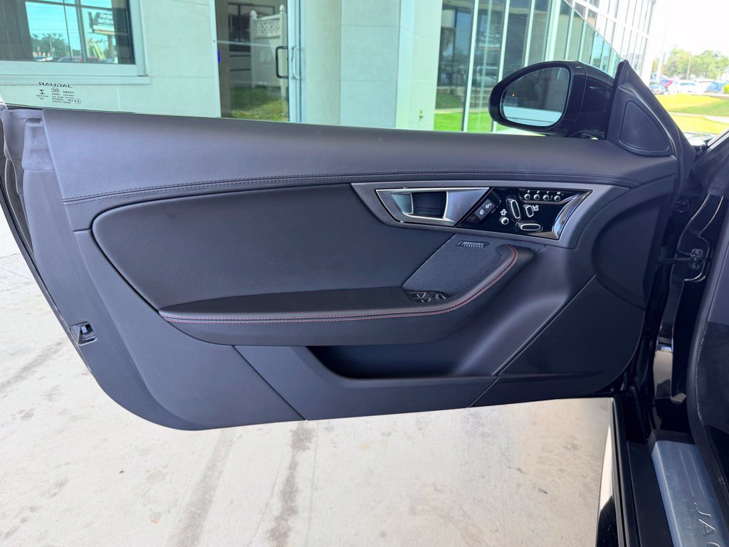 Used 2016 Jaguar F-TYPE S AWD/4WD image 10
