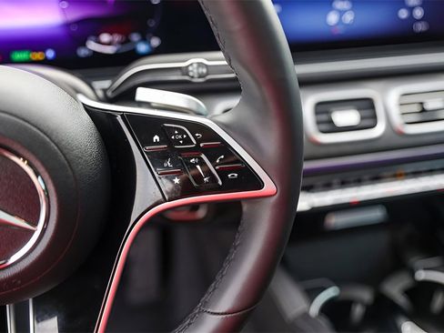 Used 2024 Mercedes-Benz GLE 450e GLE 450e image 16