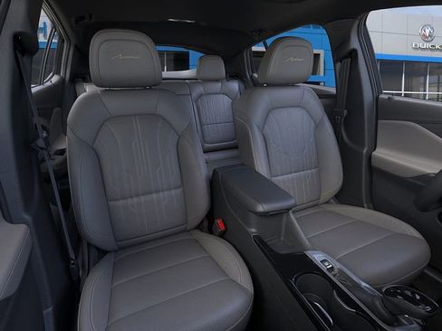 New 2026 Buick Envista Avenir image 16