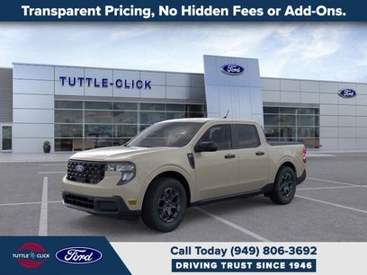 New 2025 Ford Maverick XLT w/ Equipment Group 301A