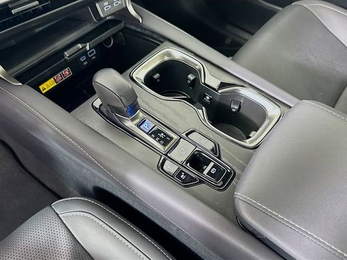 Used 2024 Lexus RX 350 w/ Technology Package image 16