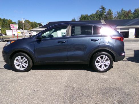 Used 2019 Kia Sportage LX AWD/4WD image 2
