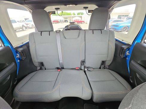 Used 2024 Jeep Wrangler Sport AWD/4WD image 36