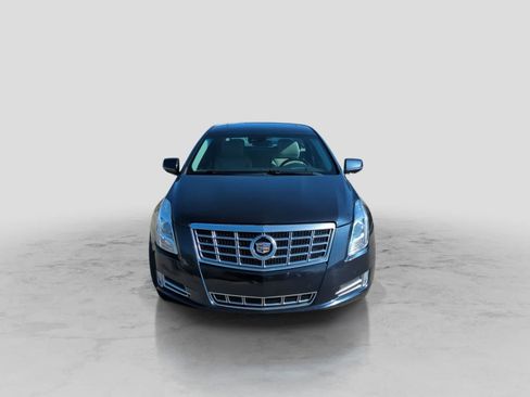 Used 2013 Cadillac XTS Premium AWD/4WD image 3
