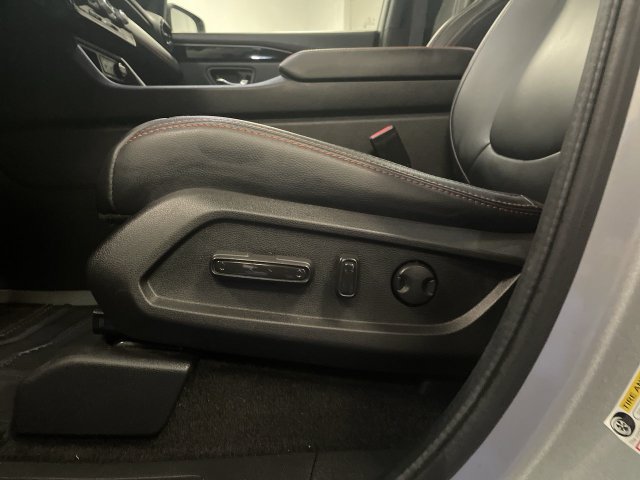 Certified 2025 Honda Pilot TrailSport image 12