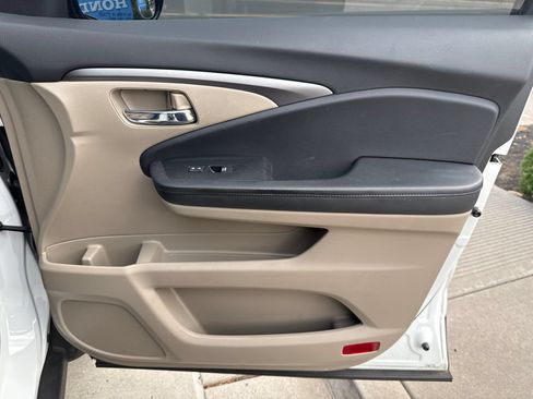 Used 2021 Honda Pilot EX-L image 31