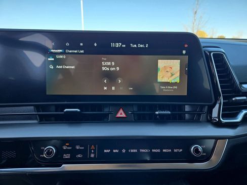 Used 2023 Kia Sportage EX image 26