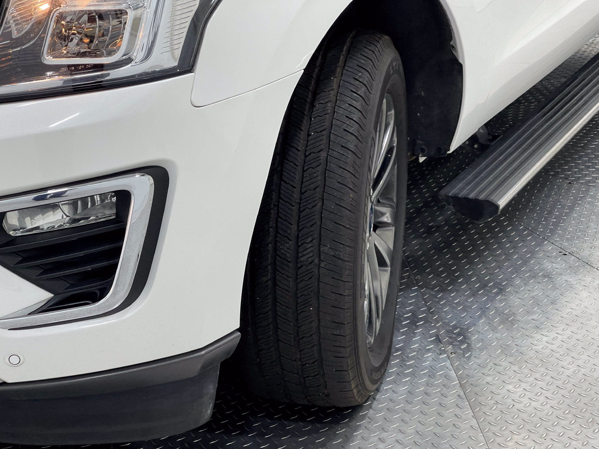 Used 2021 Ford Expedition Max Limited AWD/4WD image 38