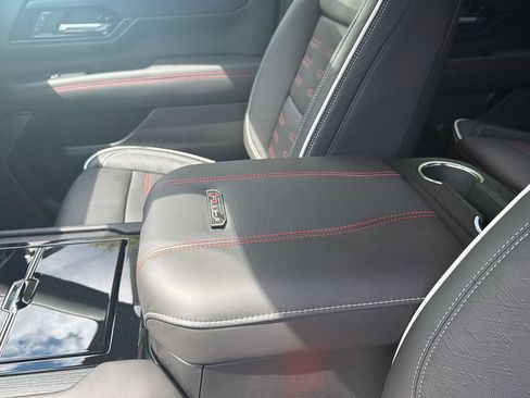 New 2026 GMC Yukon AT4 Ultimate w/ LPO, Floor Liner Package AWD/4WD image 14