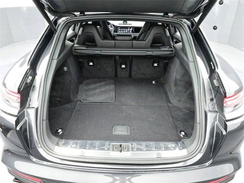 Certified 2023 Porsche Panamera 4 w/ Assistance Package image 16