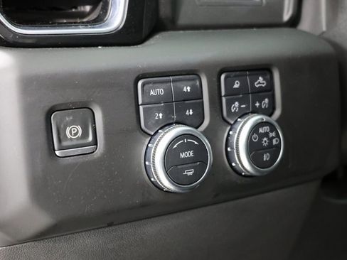 Used 2022 GMC Sierra 1500 Denali image 17