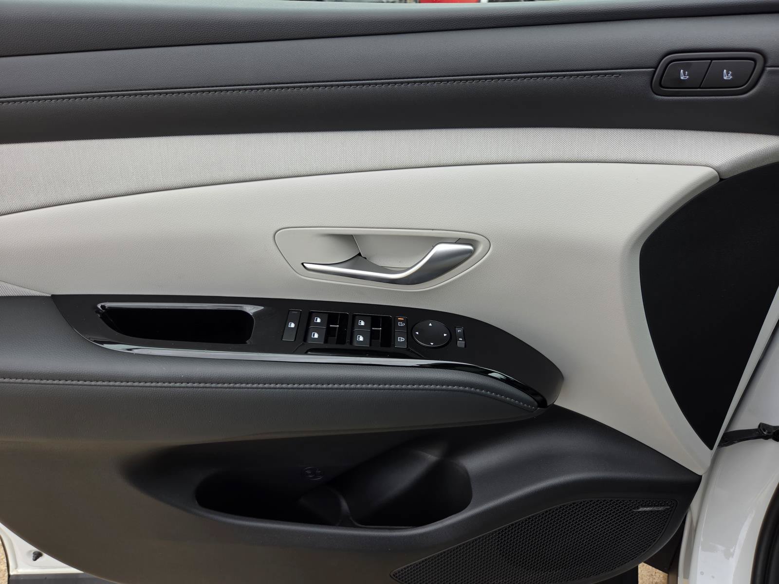New 2026 Hyundai Tucson Limited AWD/4WD image 16