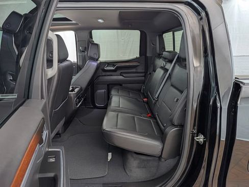 Used 2026 GMC Sierra 1500 Denali w/ Denali Reserve Package AWD/4WD image 17
