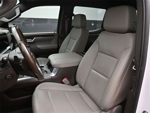 Used 2023 GMC Sierra 1500 SLT image 13