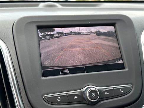 Used 2024 Chevrolet Equinox LS image 21