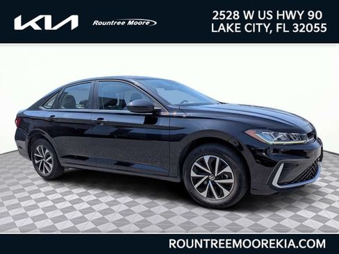 Used 2025 Volkswagen Jetta S FWD image 1