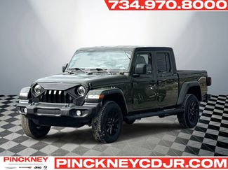 Used 2022 Jeep Gladiator Sport video 1