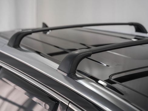 Used 2018 Toyota Highlander XLE w/ Protection Package #3 image 11