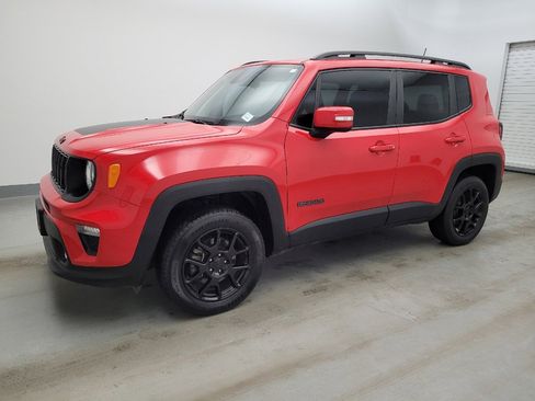 Used 2020 Jeep Renegade Altitude image 2
