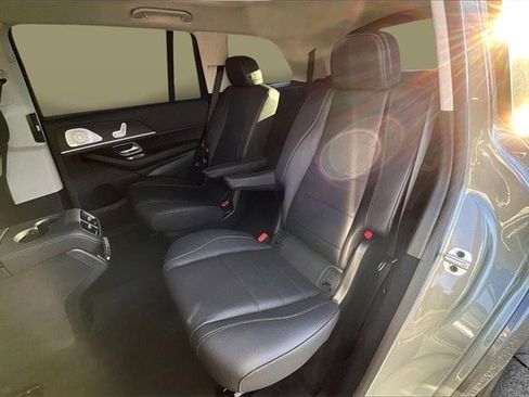 New 2026 Mercedes-Benz GLS 450 4MATIC image 13