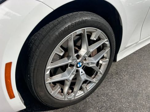 Used 2025 BMW 330i Sedan RWD image 5