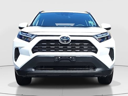 Certified 2025 Toyota RAV4 XLE FWD image 2