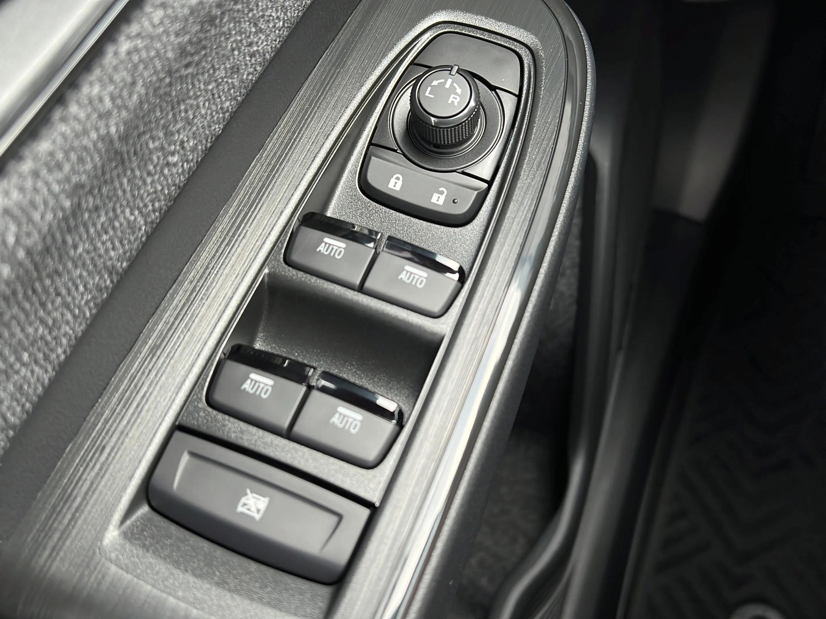 New 2026 Subaru Outback Limited AWD/4WD image 14
