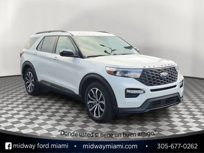 Certified 2023 Ford Explorer ST-Line w/ Class IV Trailer Tow Package