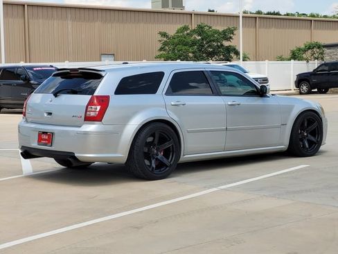 Used 2006 Dodge Magnum SRT8 w/ SRT Option Group III RWD image 4