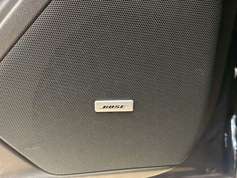 Used 2025 Cadillac XT5 Luxury w/ LPO, Floor Liner Package FWD image 26