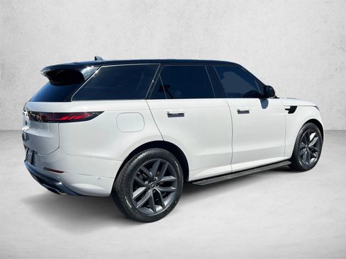 Used 2024 Land Rover Range Rover Sport Dynamic SE AWD/4WD image 5