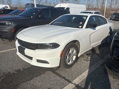 Used 2023 Dodge Charger SXT image 9