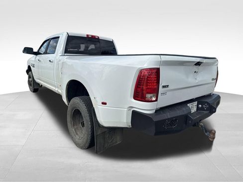 Used 2015 RAM 3500 SLT AWD/4WD image 2