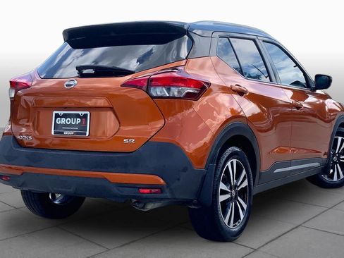 Used 2019 Nissan Kicks SR w/ SR Premium Package FWD image 13