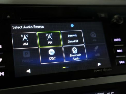 Used 2016 Subaru Outback 2.5i Premium AWD/4WD image 22
