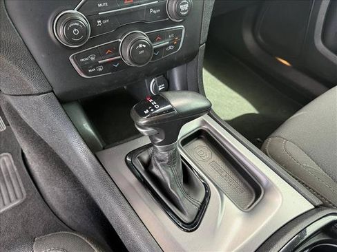 Used 2020 Dodge Charger SXT w/ Blacktop Package RWD image 16