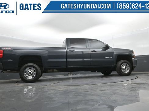 Used 2017 Chevrolet Silverado 2500 W/T AWD/4WD image 33
