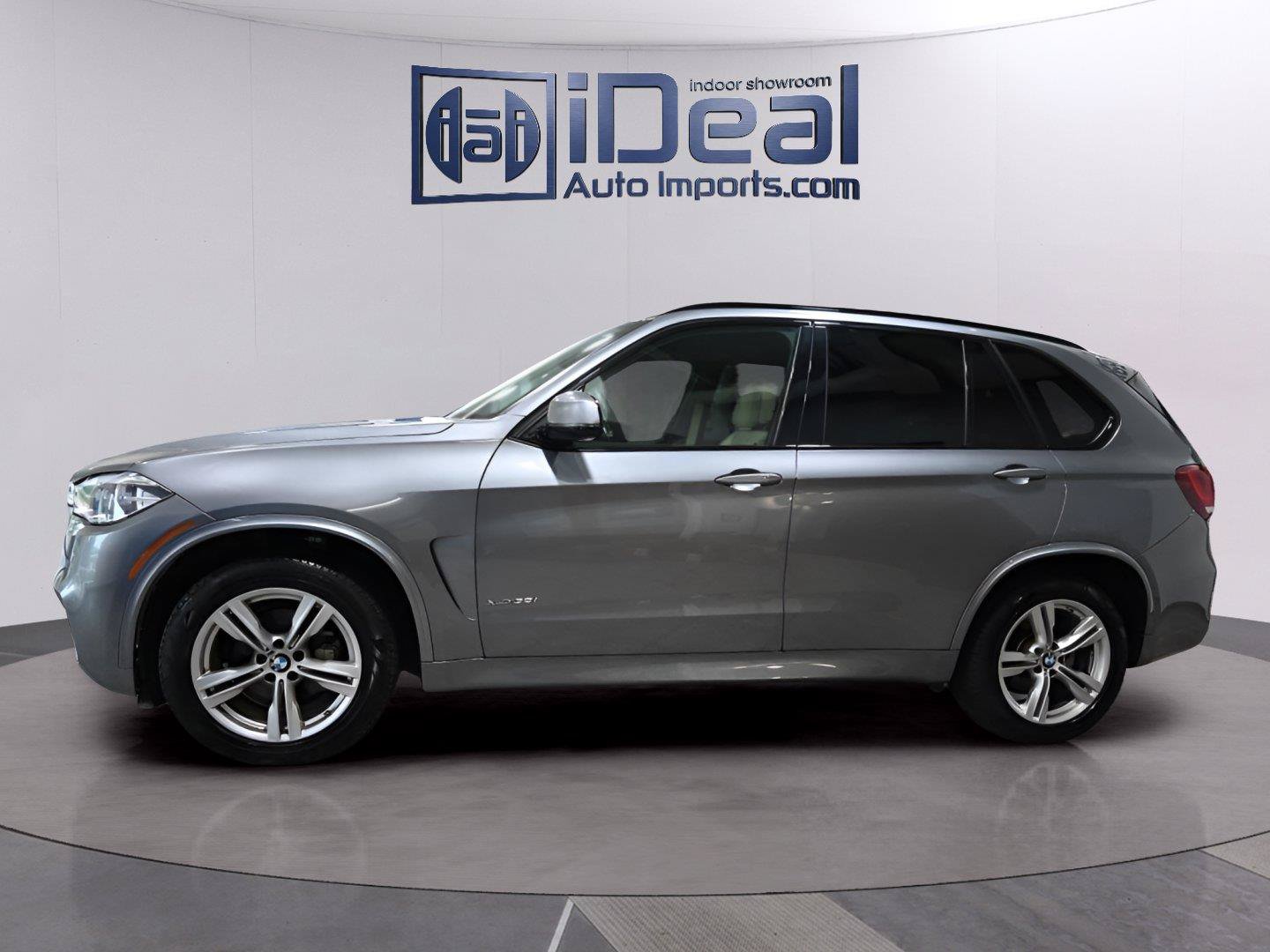 Used 2018 BMW X5 xDrive35i AWD/4WD image 1