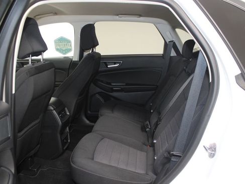 Used 2024 Ford Edge SE image 21